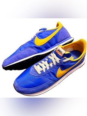 Nike Men’s Blue and Yellow Retro Runner Sneakers - Size 12.5